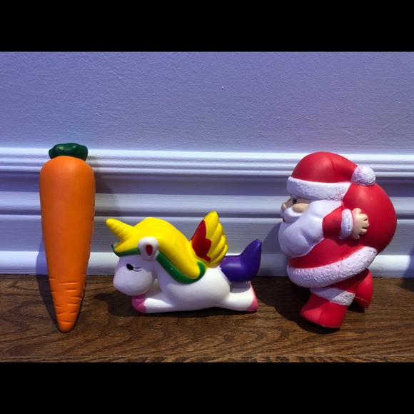 three cute squishies - Picture 2 of 3